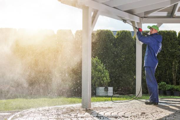Best Pool Deck Cleaning  in Maugansville, MD